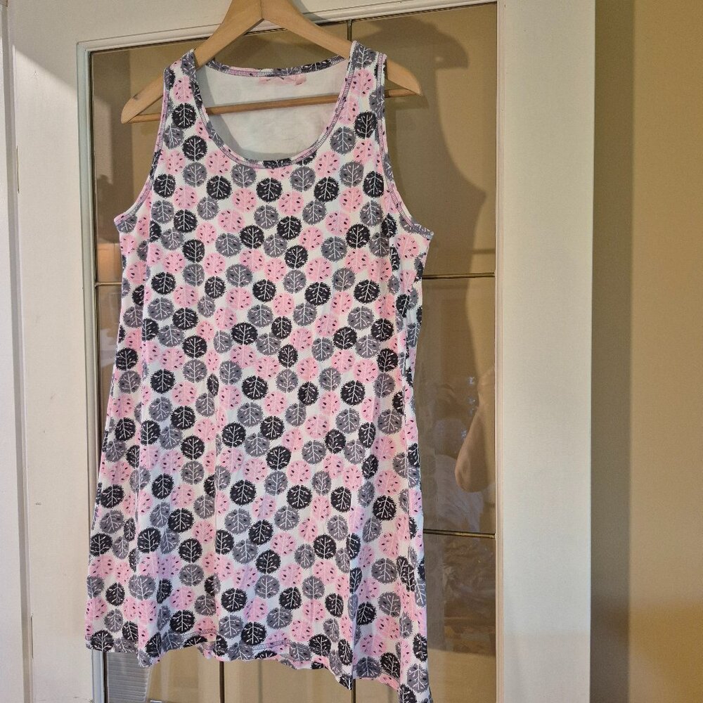 La Vie en Rose Sleeveless T-shirt Nightdress